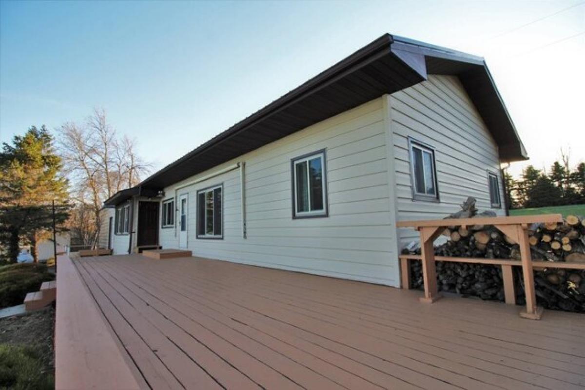 Picture of Home For Sale in Lake City, South Dakota, United States