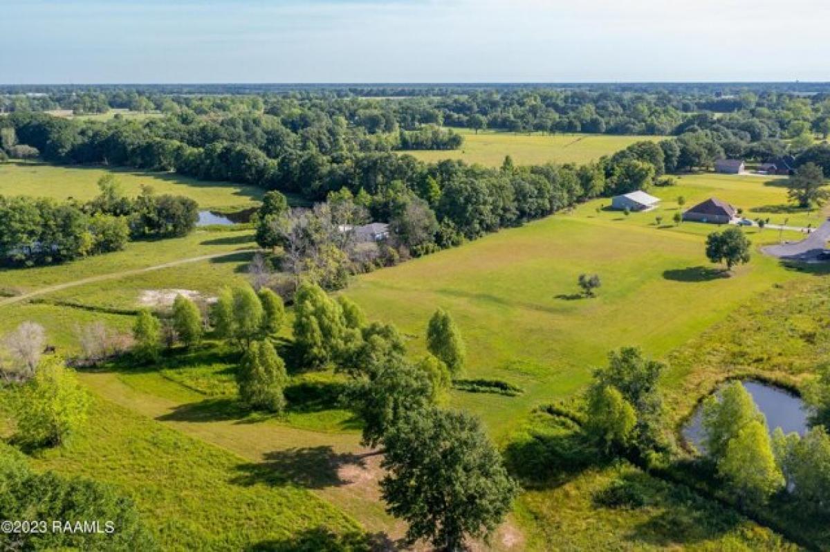 Picture of Residential Land For Sale in Saint Martinville, Louisiana, United States