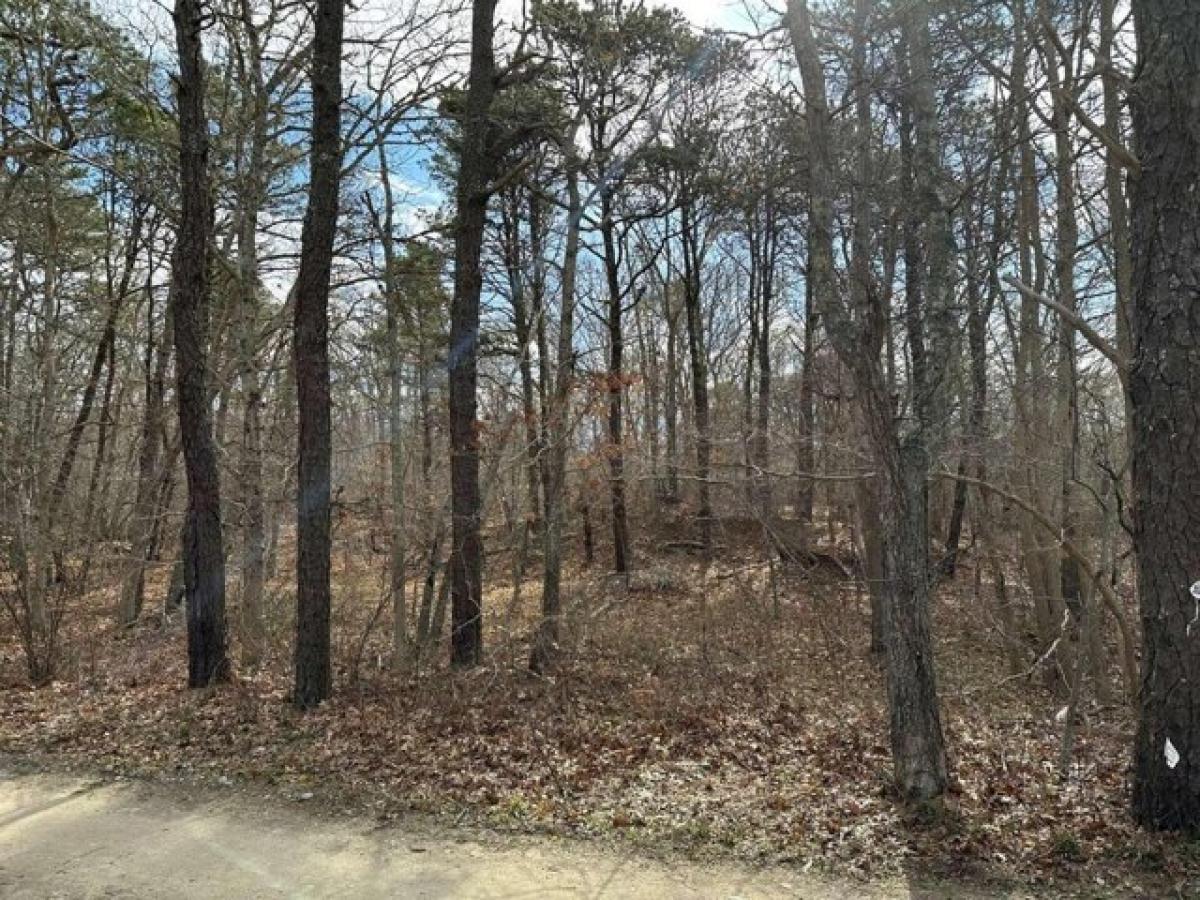 Picture of Residential Land For Sale in Harwich, Massachusetts, United States