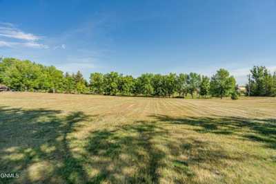 Home For Sale in Garrison, North Dakota