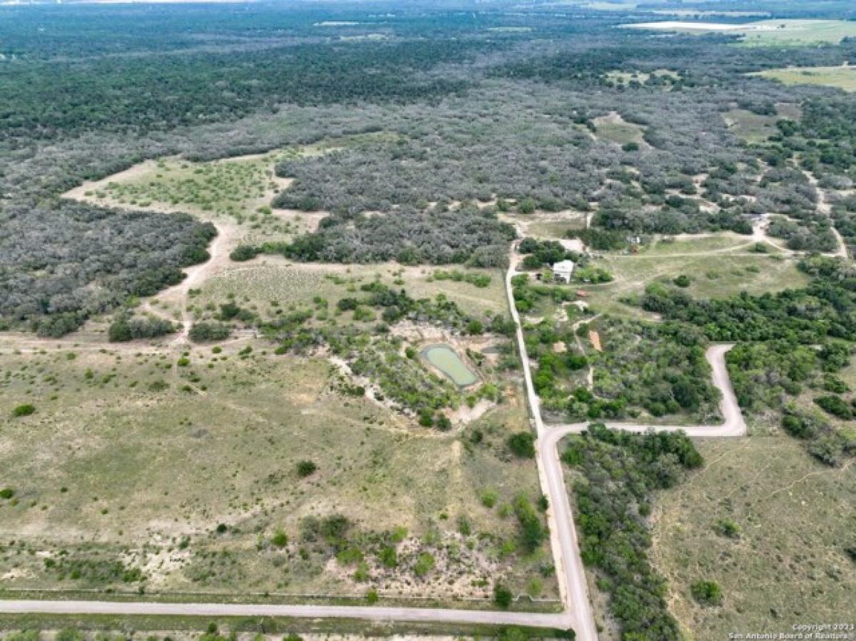 Picture of Residential Land For Sale in Poteet, Texas, United States