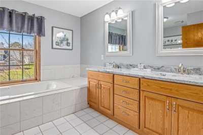 Home For Sale in Mendota Heights, Minnesota