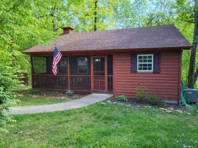 Home For Sale in Burnside, Kentucky