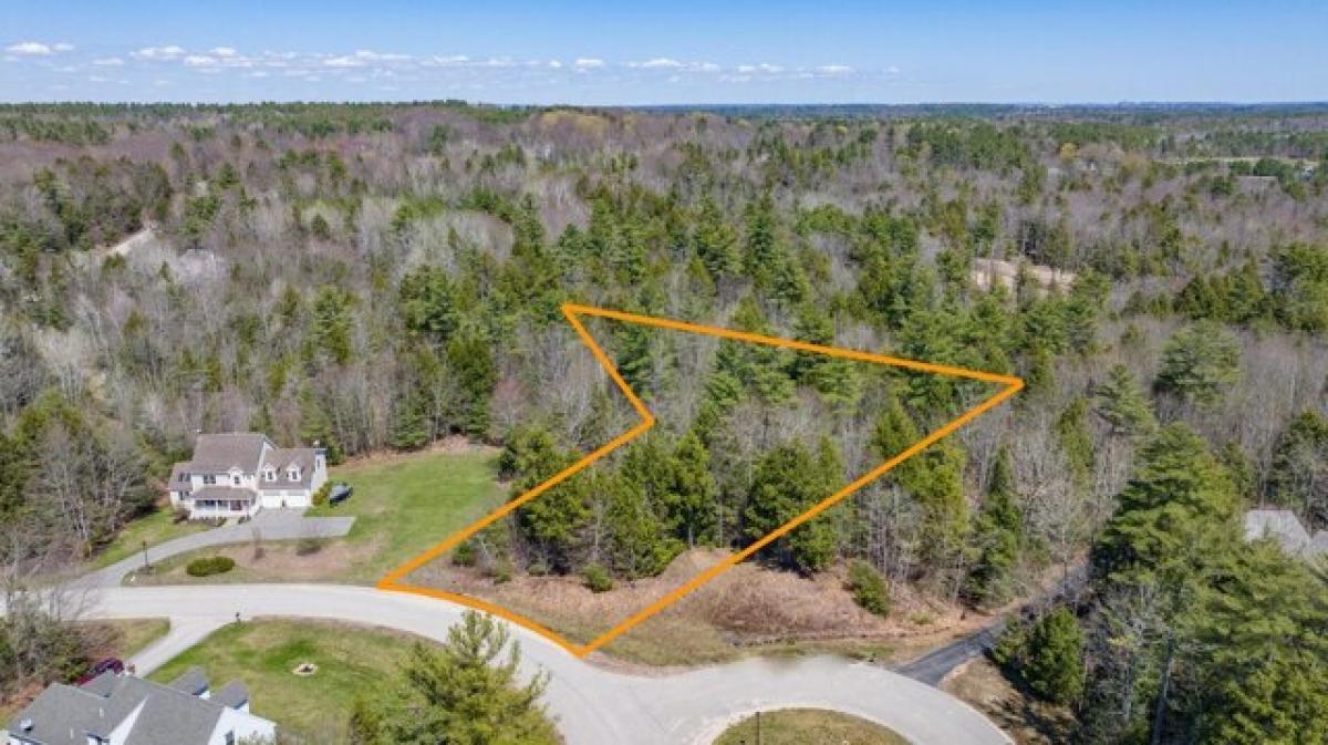 Picture of Residential Land For Sale in Scarborough, Maine, United States