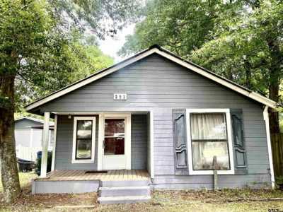 Home For Sale in Van, Texas