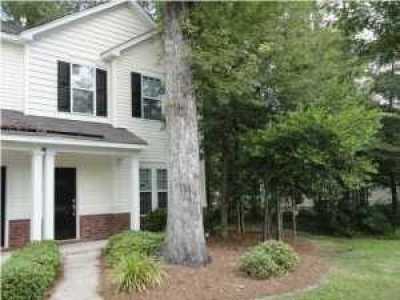 Home For Rent in Summerville, South Carolina