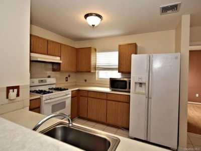 Home For Rent in New Rochelle, New York