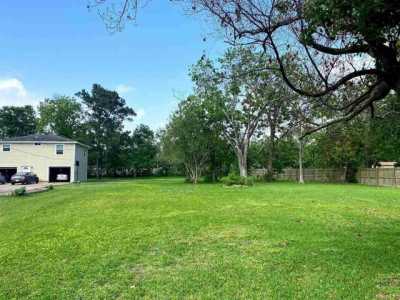 Residential Land For Sale in Groves, Texas