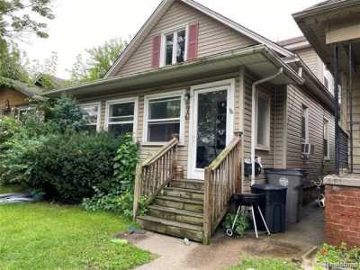 Home For Rent in Ecorse, Michigan