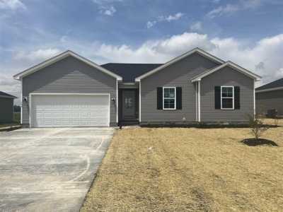 Home For Sale in Franklin, Kentucky