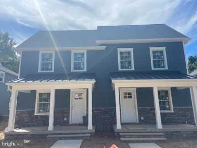 Home For Rent in Frenchtown, New Jersey