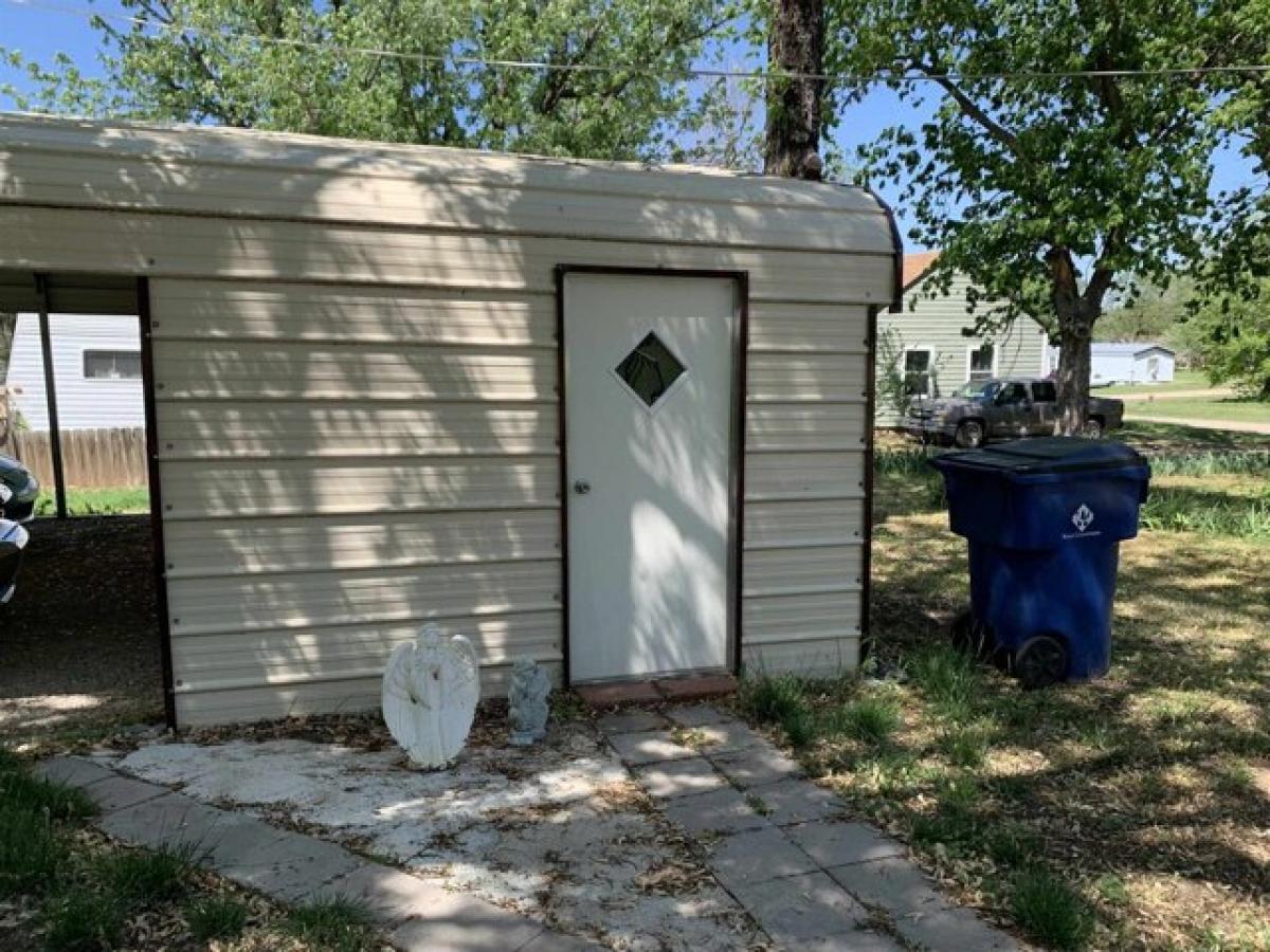 Picture of Home For Sale in Geuda Springs, Kansas, United States