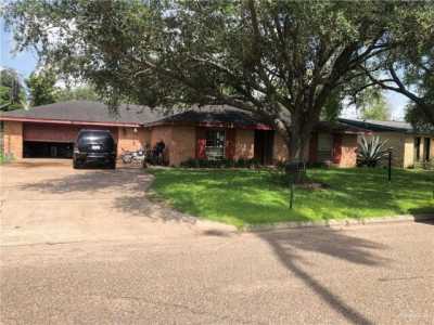 Home For Sale in Weslaco, Texas