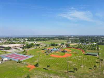 Residential Land For Sale in Frostproof, Florida