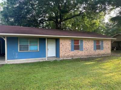 Home For Sale in Diboll, Texas