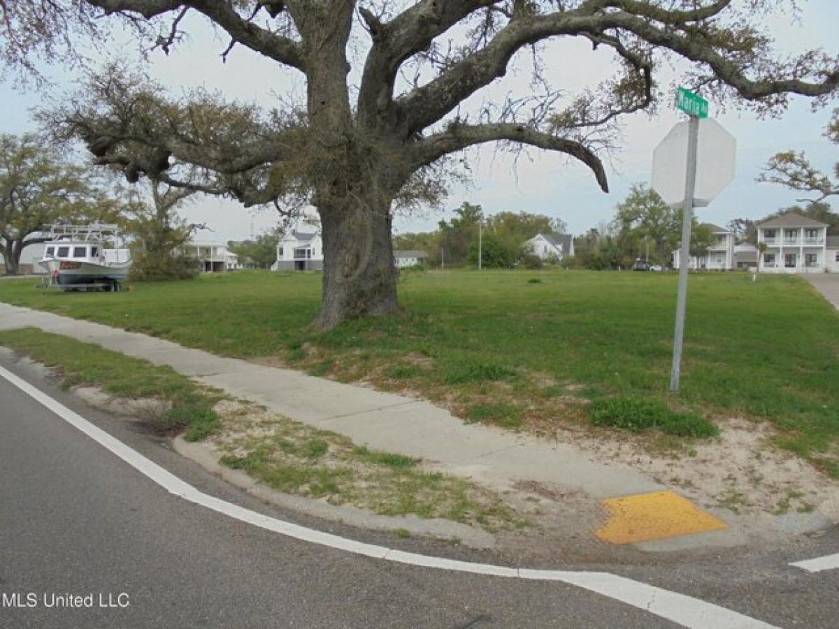 Picture of Residential Land For Sale in Gulfport, Mississippi, United States