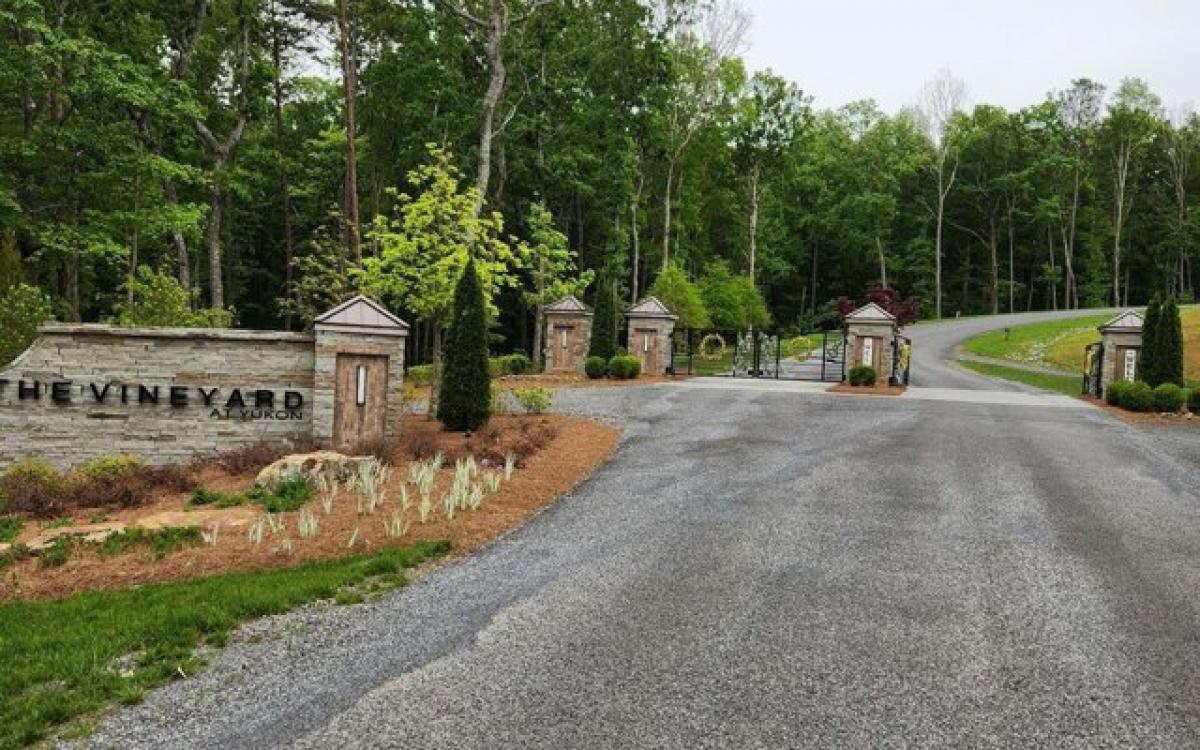 Picture of Residential Land For Sale in Talking Rock, Georgia, United States