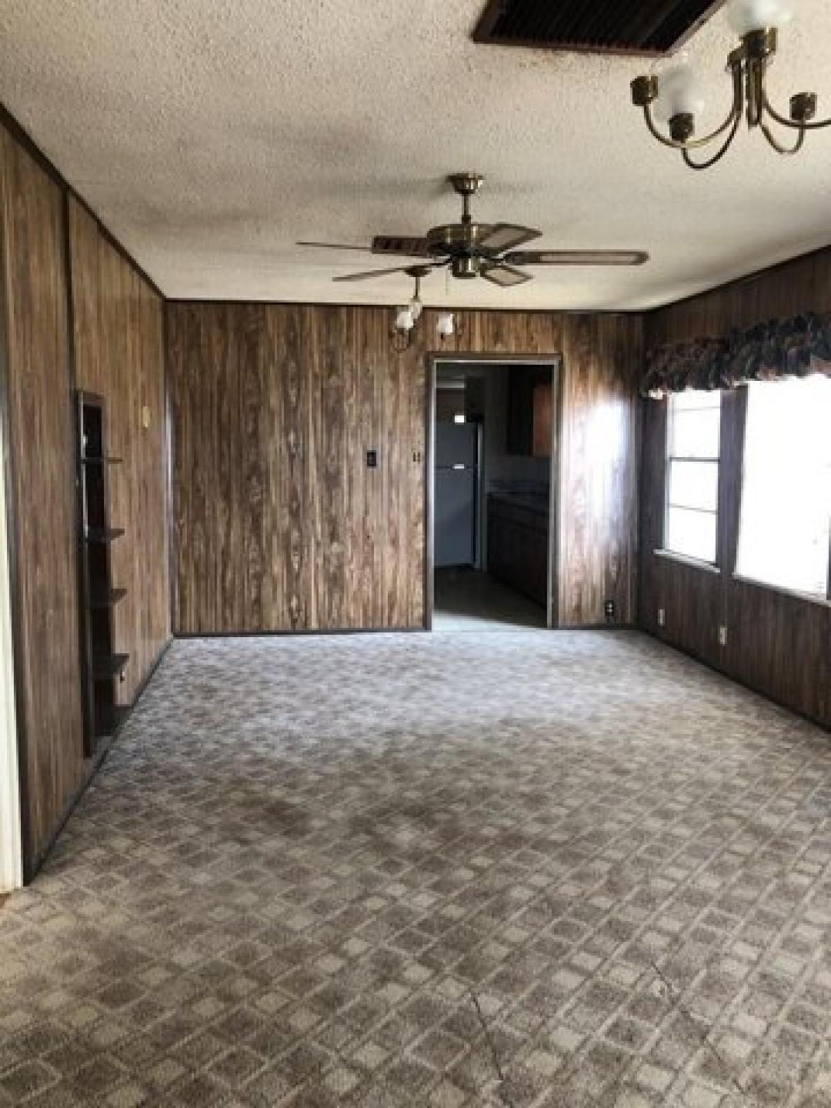 Picture of Home For Sale in Fort Stockton, Texas, United States