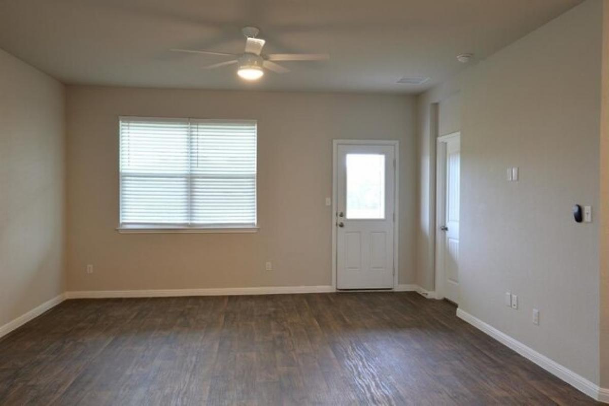 Picture of Home For Rent in Bastrop, Texas, United States