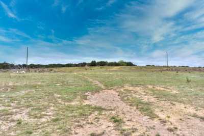 Residential Land For Sale in Lampasas, Texas