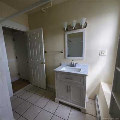 Apartment For Rent in Bridgeport, Connecticut