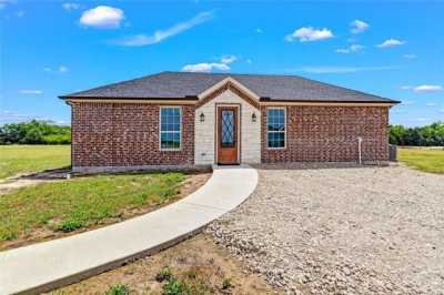 Home For Sale in Wills Point, Texas