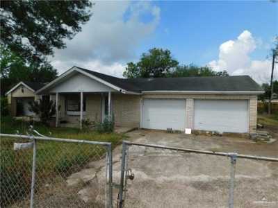 Home For Sale in Weslaco, Texas