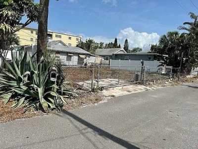 Residential Land For Sale in Treasure Island, Florida