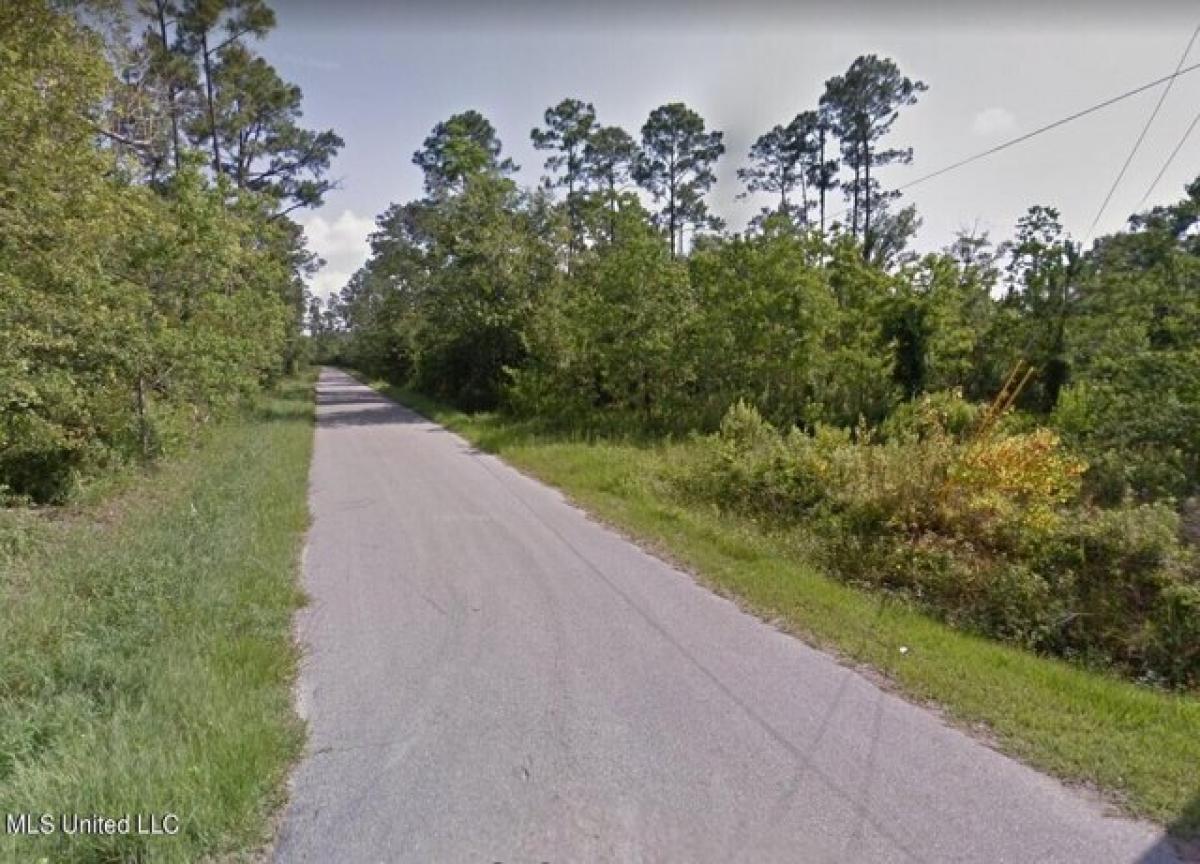 Picture of Residential Land For Sale in Bay Saint Louis, Mississippi, United States