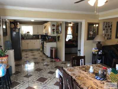 Home For Sale in Weslaco, Texas