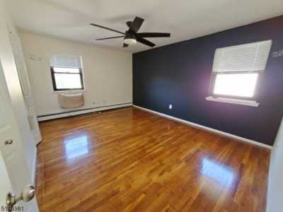 Home For Rent in North Plainfield, New Jersey