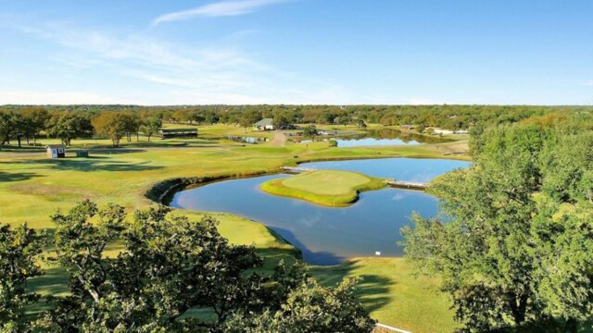 Picture of Home For Sale in Lipan, Texas, United States