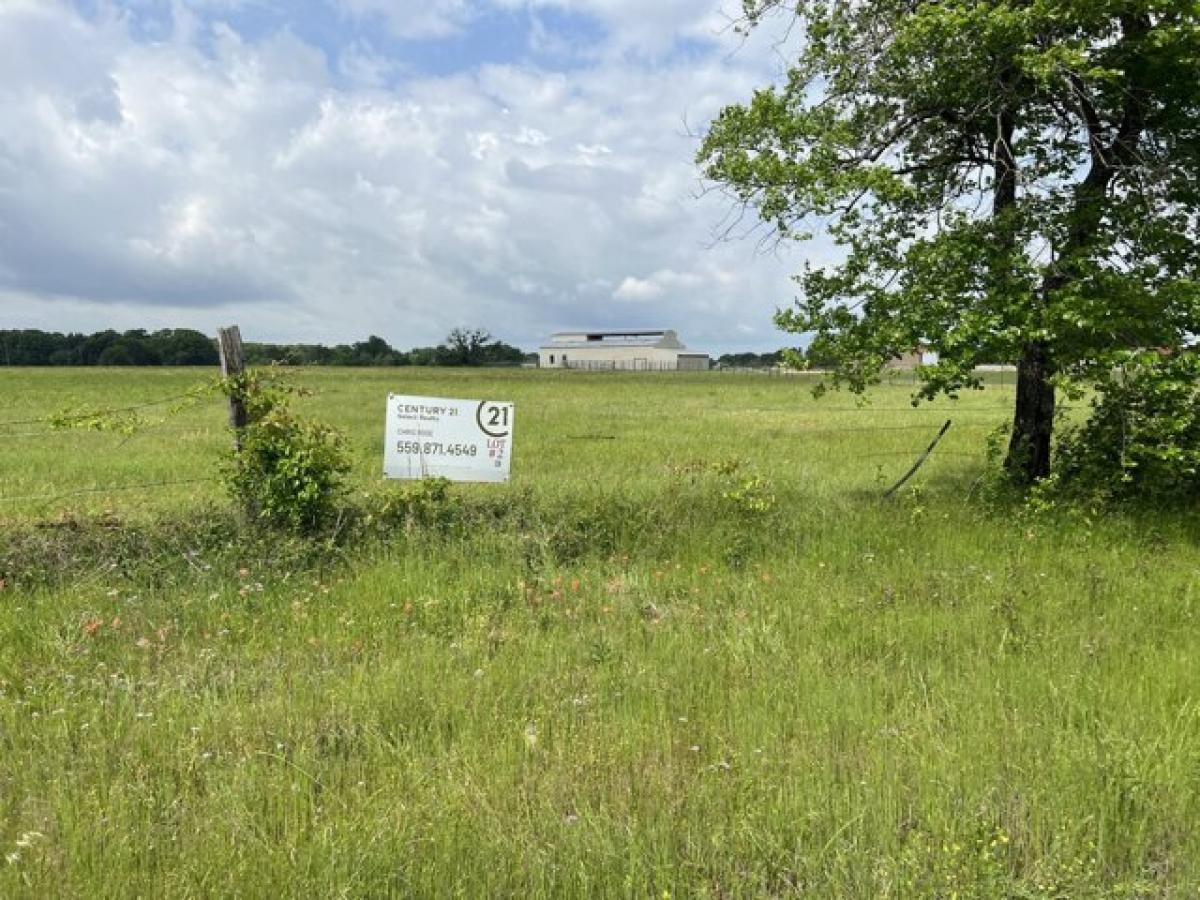 Picture of Residential Land For Sale in Fruitvale, Texas, United States