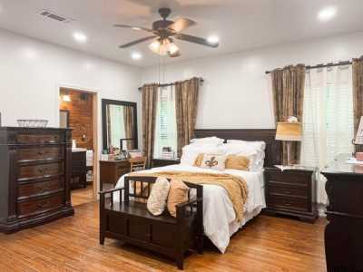 Home For Sale in Mount Pleasant, Texas