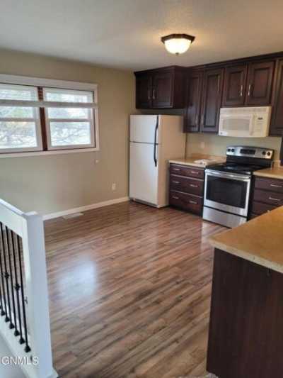 Home For Sale in Jamestown, North Dakota