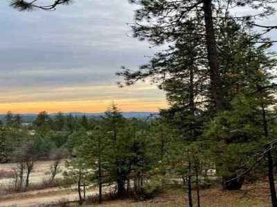 Residential Land For Sale in Mead, Washington