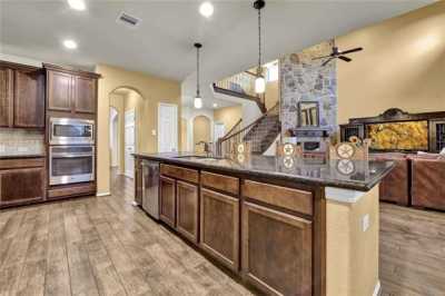 Home For Sale in Mont Belvieu, Texas