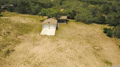 Residential Land For Sale in Lakehills, Texas