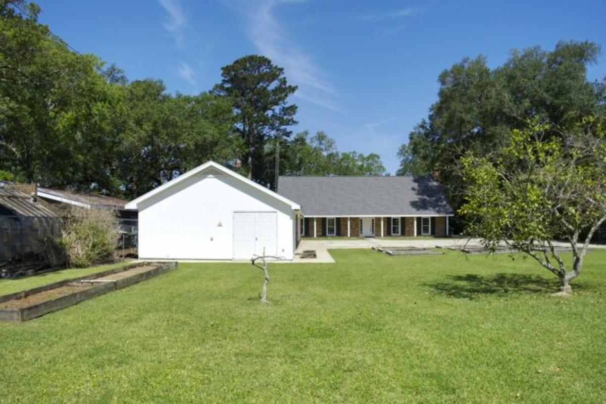 Picture of Home For Sale in Morgan City, Louisiana, United States