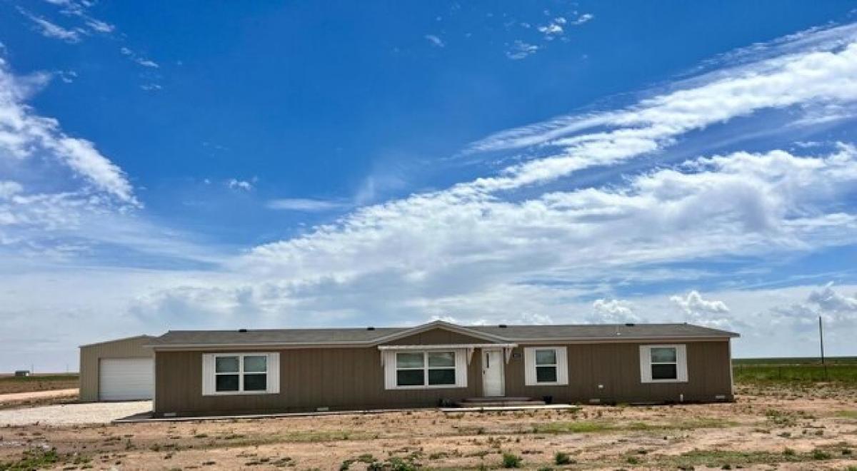 Picture of Home For Sale in Tahoka, Texas, United States