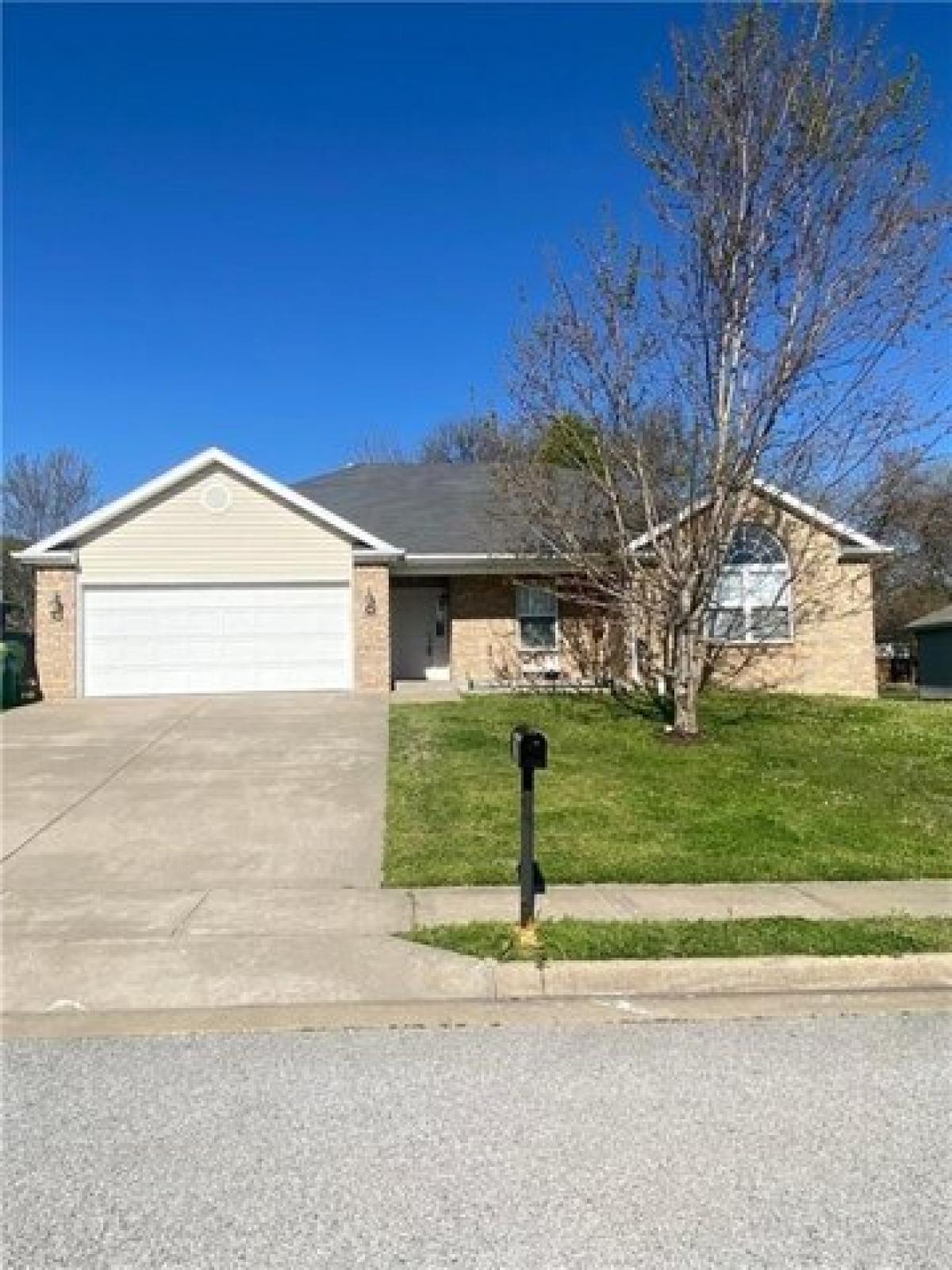 Picture of Home For Rent in Centerton, Arkansas, United States