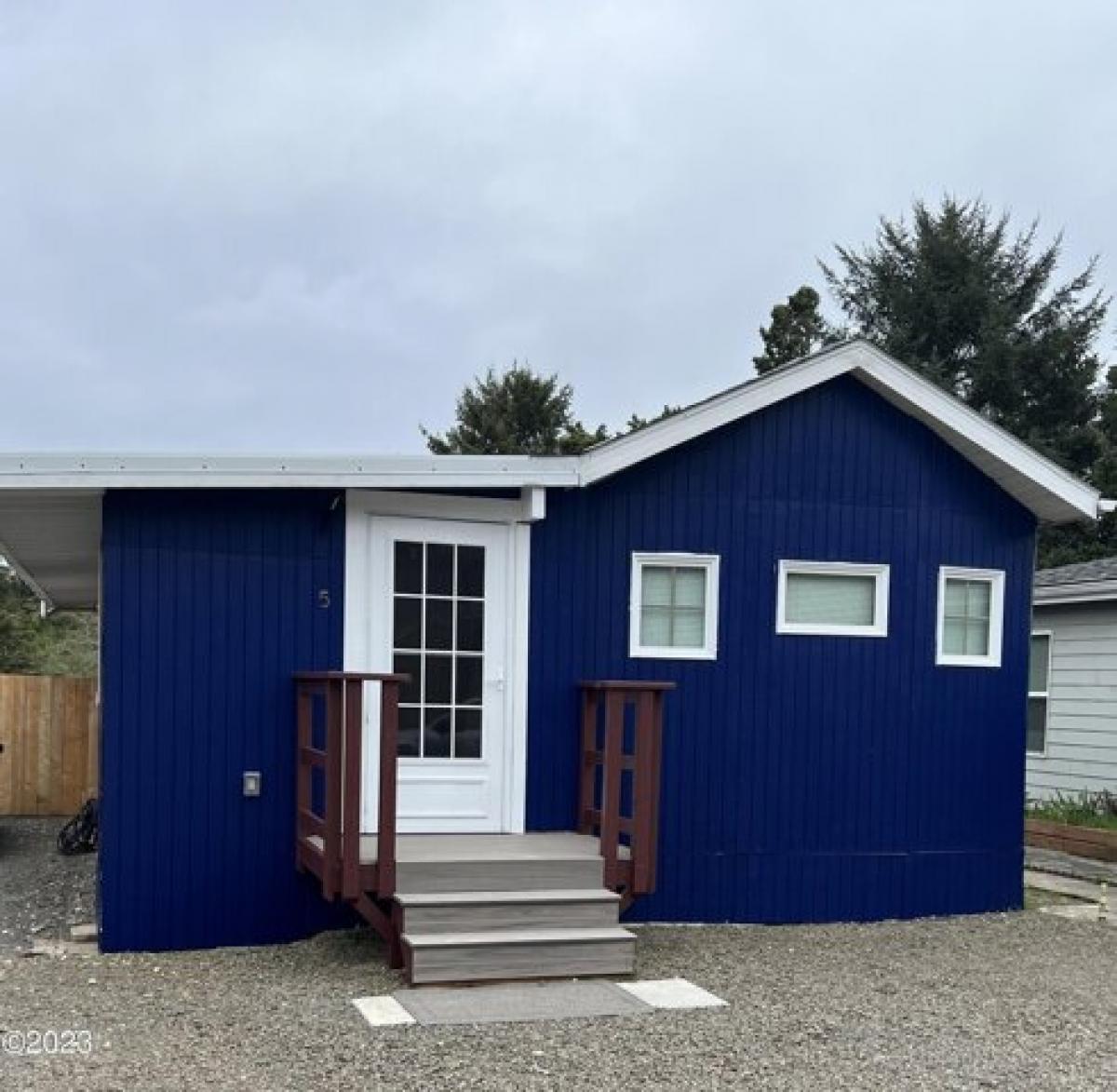 Picture of Home For Sale in Depoe Bay, Oregon, United States