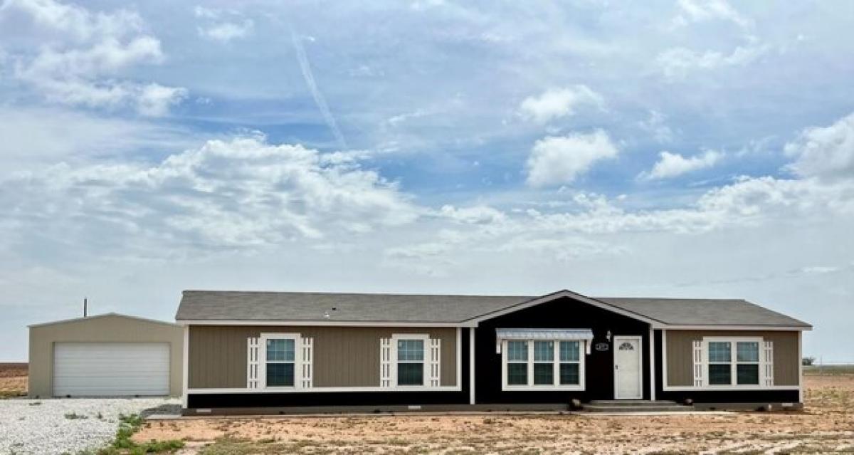 Picture of Home For Sale in Tahoka, Texas, United States