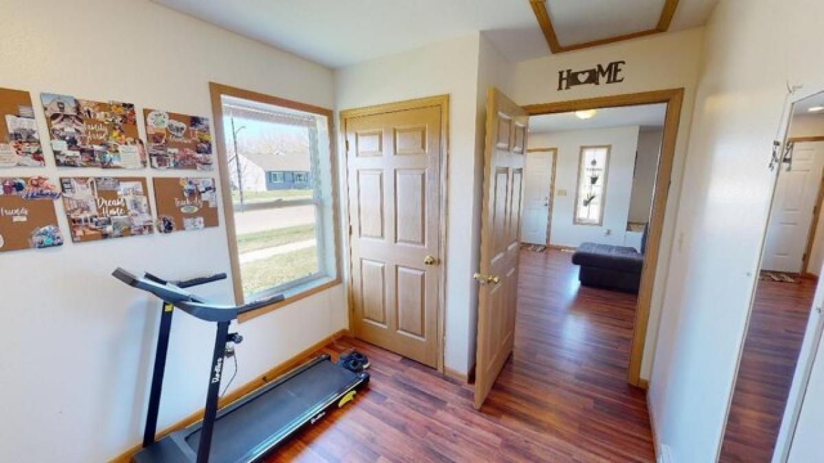 Picture of Home For Sale in Brookings, South Dakota, United States