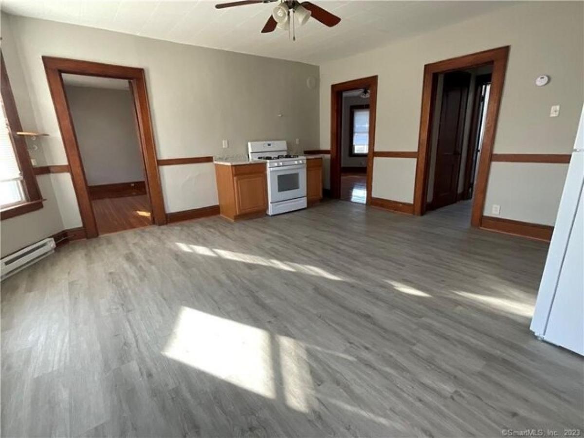 Picture of Apartment For Rent in New Britain, Connecticut, United States