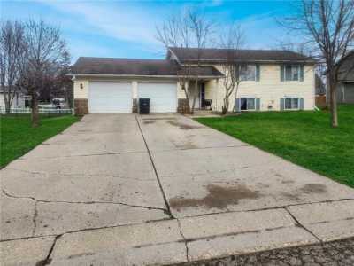 Home For Sale in Willmar, Minnesota