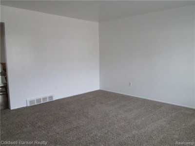 Home For Rent in Rochester Hills, Michigan