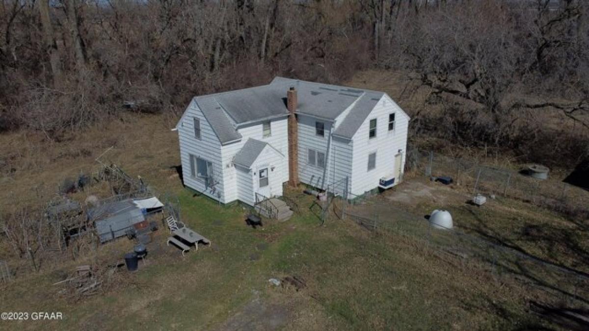 Picture of Home For Sale in Northwood, North Dakota, United States