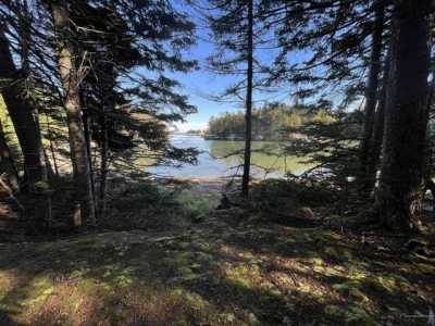 Residential Land For Sale in Deer Isle, Maine