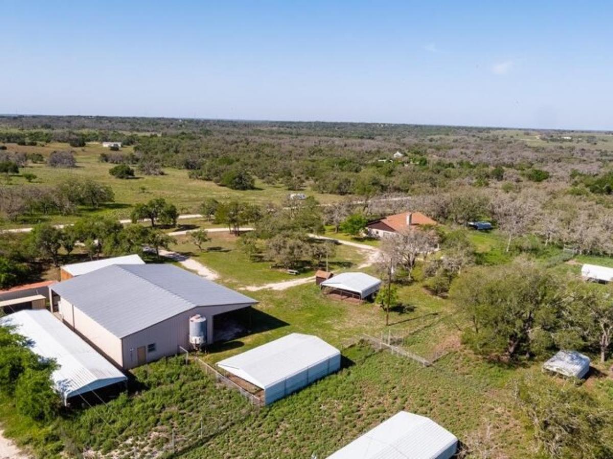 Picture of Residential Land For Sale in Harper, Texas, United States